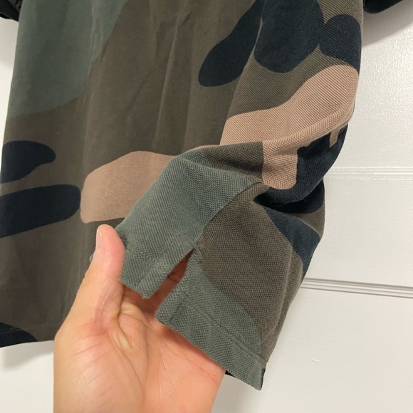 EUC Men’s X-Small Valentino Camouflage Short-sleeve Polo Shirt In Army Green - Picture 8 of 11
